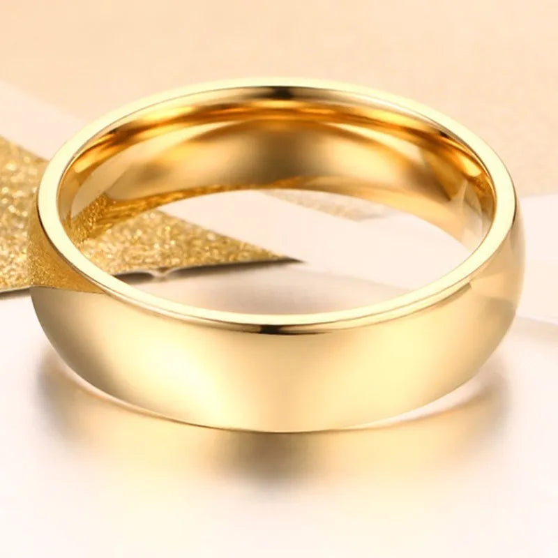 Aureon 18K Gold Band